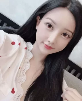 长沙兼职美眉，BB紧致三点粉嫩